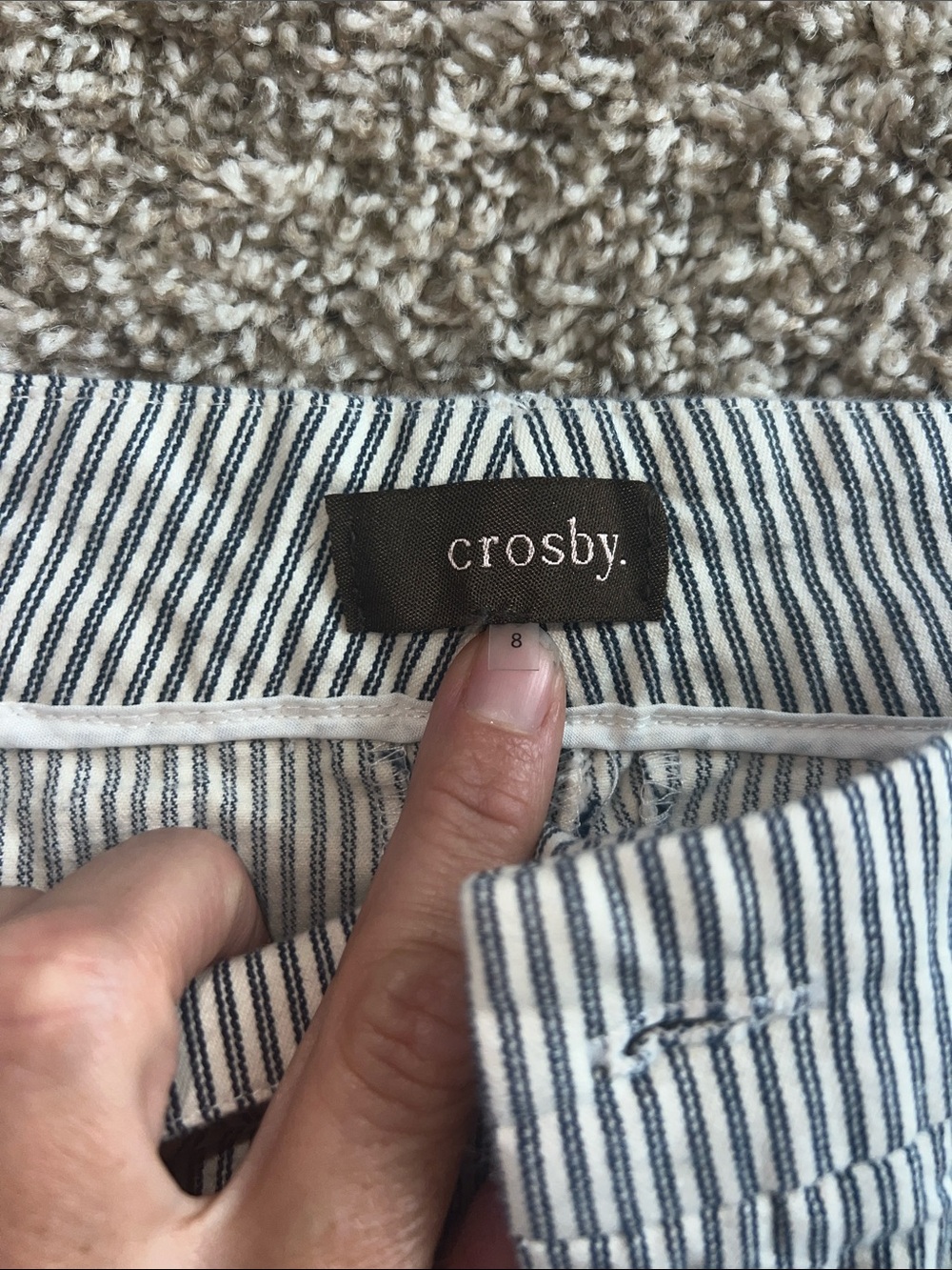 NWOT! 🇺🇸 Crosby. Navy & White Striped Cotton Blended Women's Shorts - size 8! - Picture 7 of 15